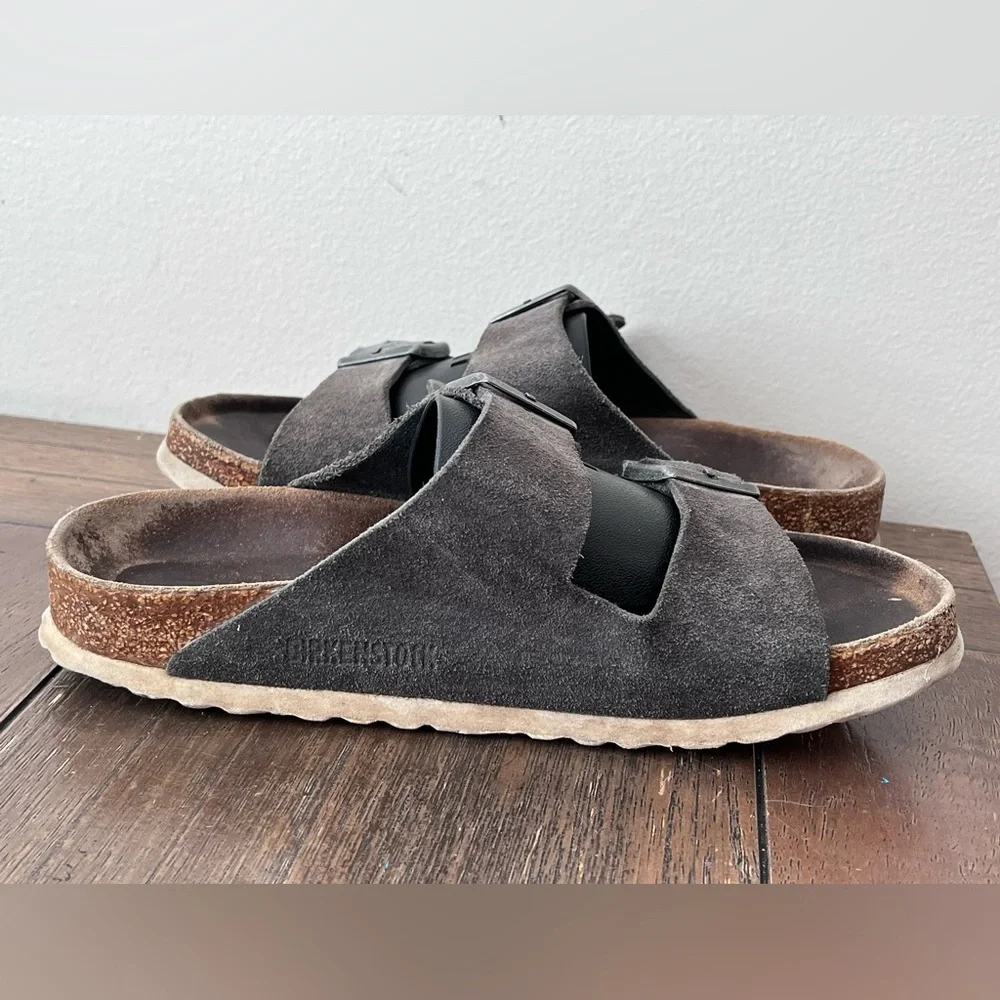 Birkenstock Arizona Grey Suede Sandals Soft Footbed size 38 Women’s size 7 - Picture 4 of 9